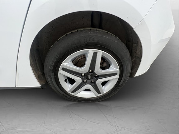 Ford Focus 28 of 30