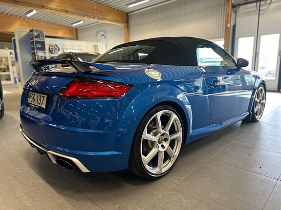 Audi TT RS 2 of 18