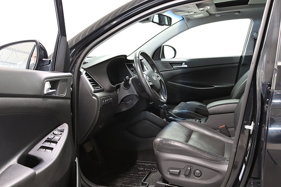 Hyundai Tucson 10 of 26