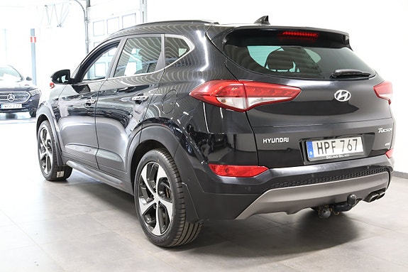 Hyundai Tucson 4 of 5