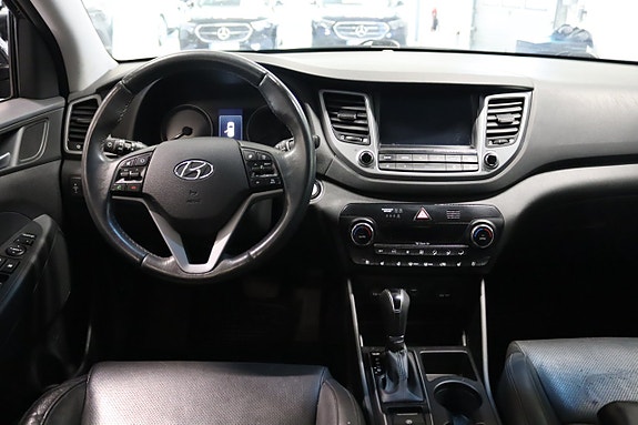 Hyundai Tucson 12 of 26