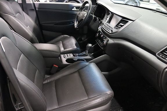 Hyundai Tucson 25 of 26