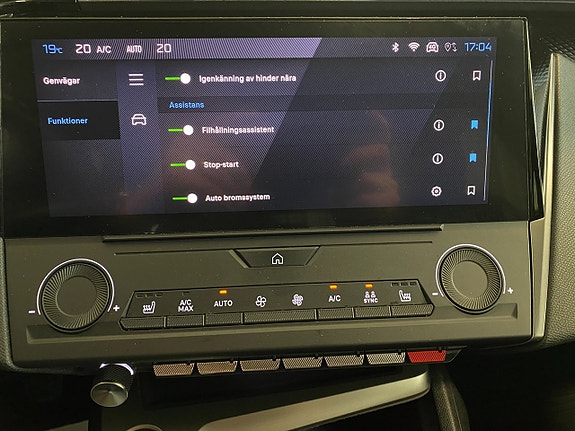 Peugeot 308 13 of 19