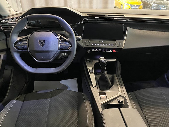 Peugeot 308 9 of 19