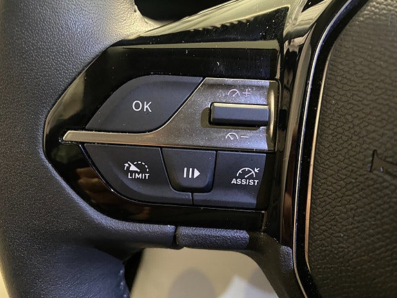 Peugeot 308 18 of 19