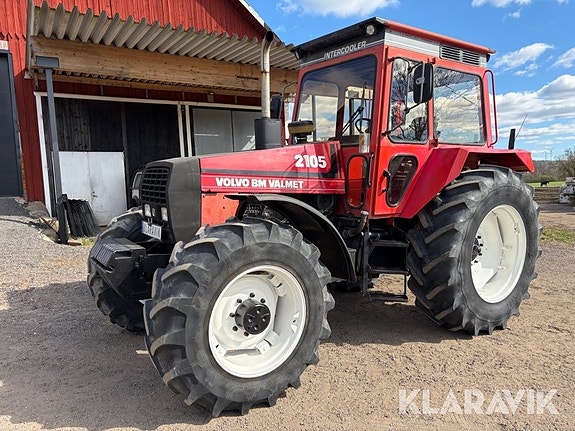 Traktor Volvo BM Valmet 2105