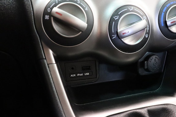 Hyundai i10 14 of 16