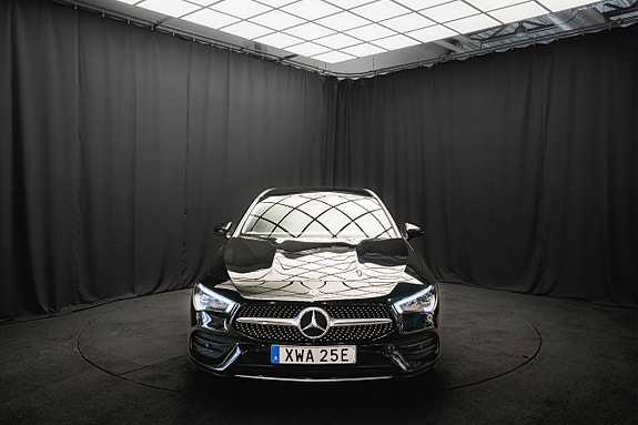 Mercedes-Benz CLA180 3 of 22