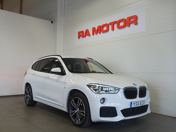 BMW X1 3 of 5