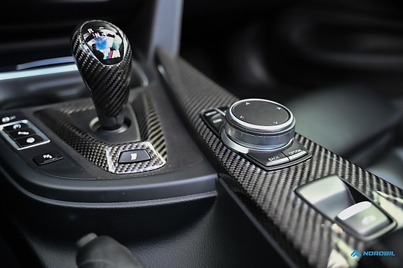 BMW M4 13 of 30