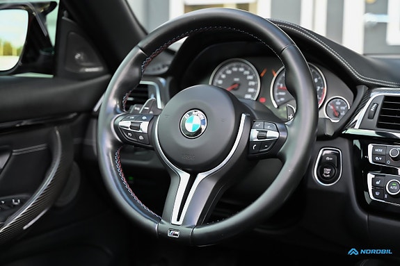 BMW M4 22 of 30
