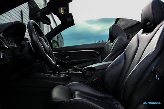 BMW M4 11 of 30