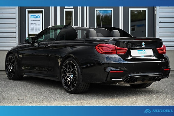 BMW M4 28 of 30
