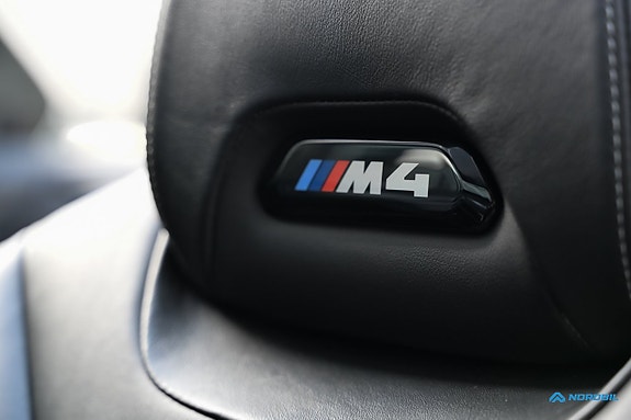 BMW M4 12 of 30