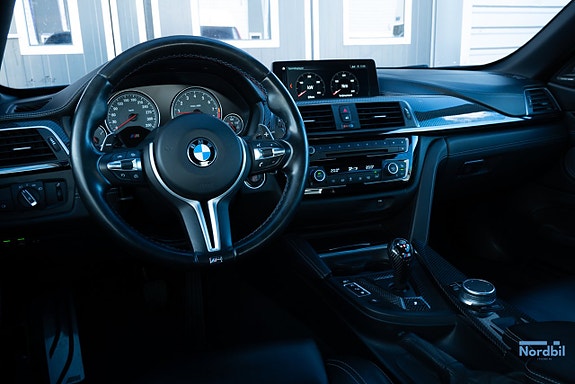 BMW M4 16 of 30