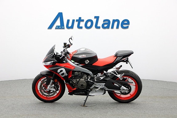 Aprilia Tuono 660 *Nyservad, Farthållare, Brembo 9 of 26