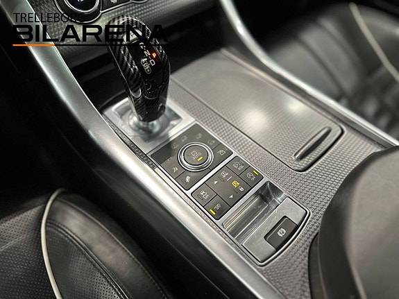 Land Rover Range Rover Sport 22 of 27