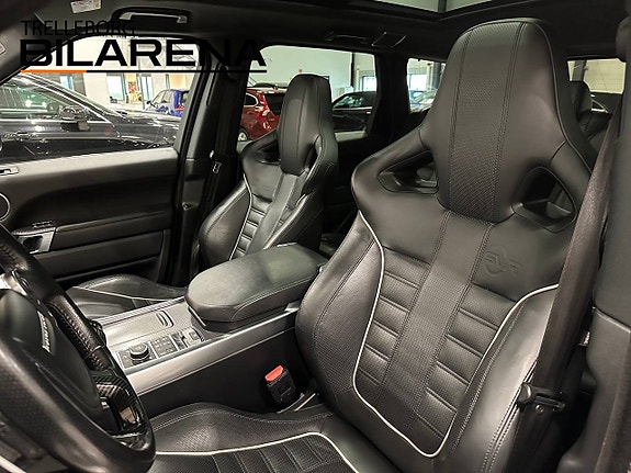 Land Rover Range Rover Sport 16 of 27