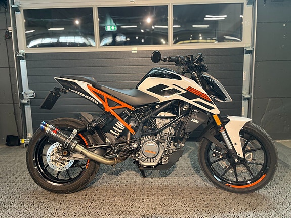 KTM 125 Duke Reserverad