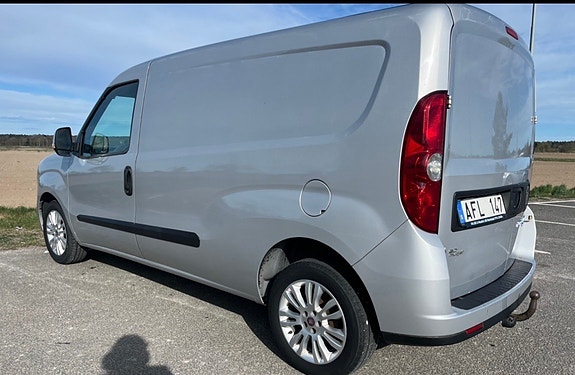 Fiat Doblo 2 of 5
