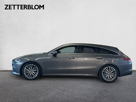 Mercedes-Benz CLA200 2 of 5