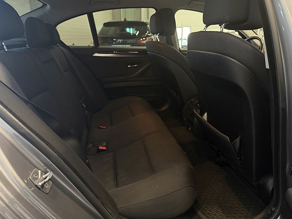 BMW 520d 10 of 16