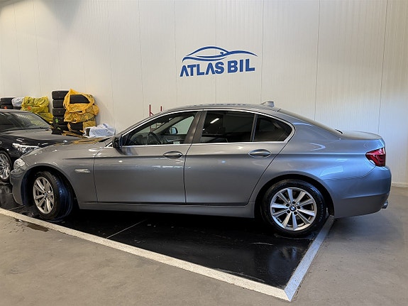 BMW 520 2 of 5