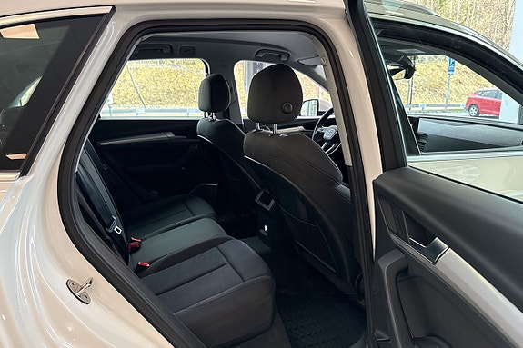 Audi Q5 9 of 27