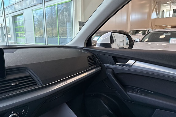 Audi Q5 20 of 27
