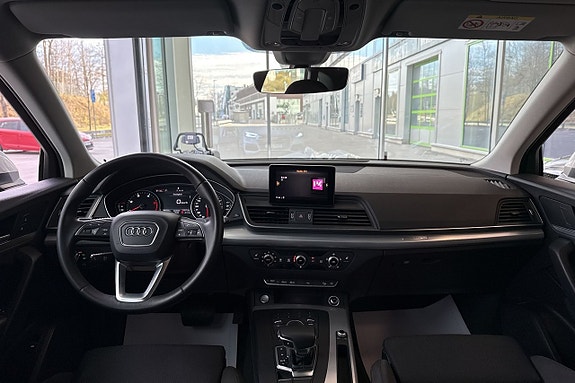 Audi Q5 6 of 27