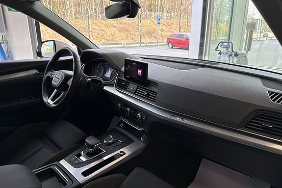 Audi Q5 7 of 27