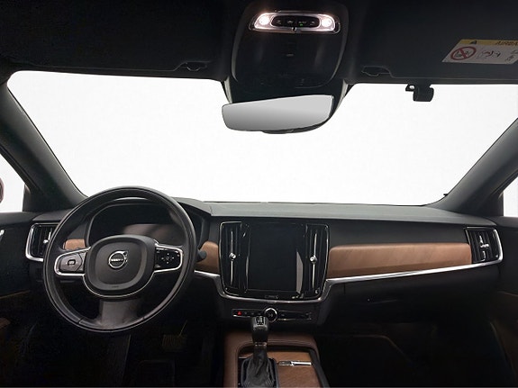 Volvo S90 11 of 30