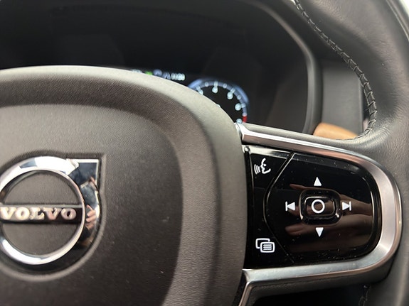 Volvo S90 15 of 30