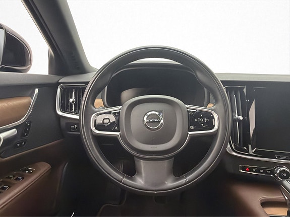 Volvo S90 12 of 30