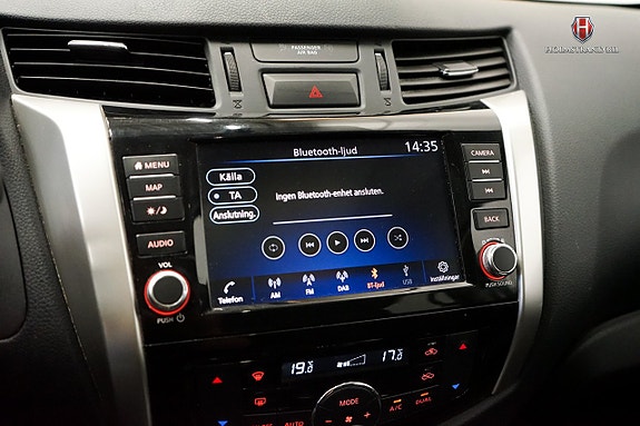 Nissan Navara 19 of 22