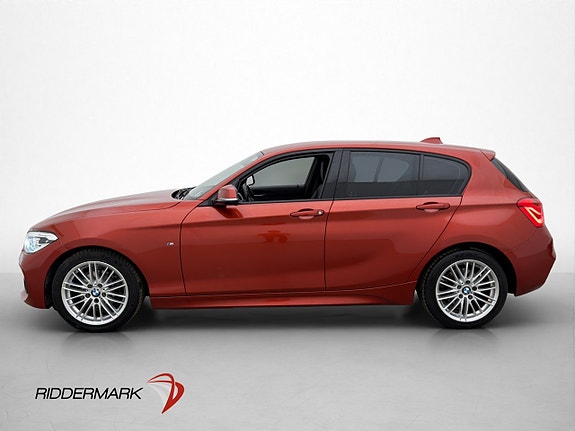 BMW 118i 4 of 5