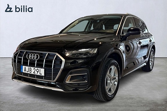 Audi Q5 2 of 5