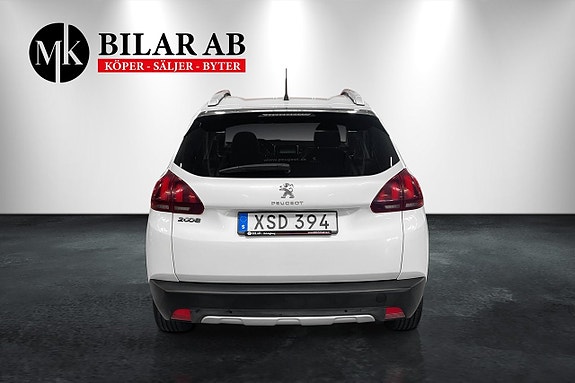 Peugeot 2008 4 of 5