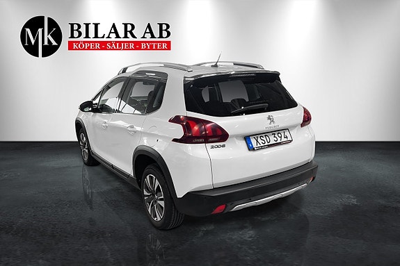 Peugeot 2008 6 of 12