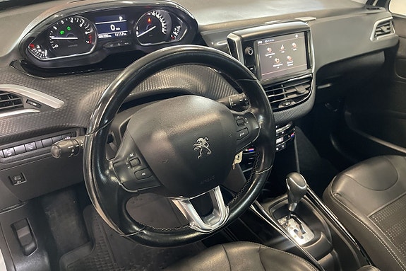 Peugeot 2008 8 of 12