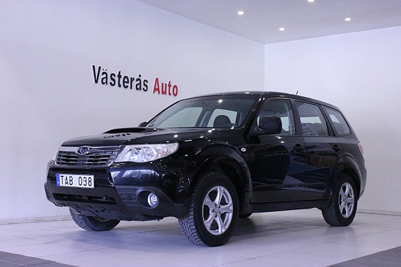 Subaru Forester 2 of 5