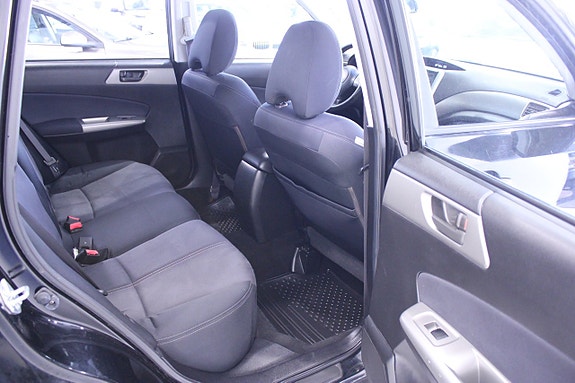 Subaru Forester 14 of 22