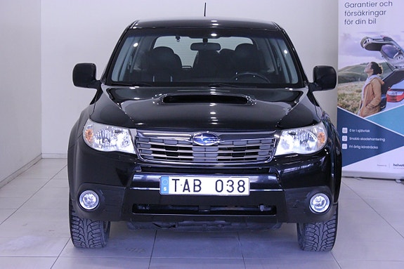 Subaru Forester 3 of 5