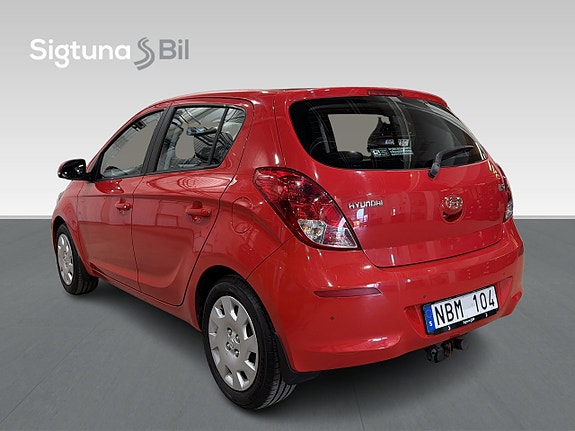 Hyundai i20 4 of 5