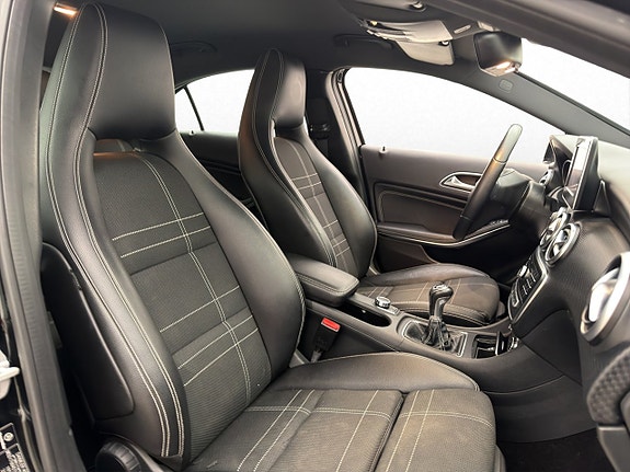 Mercedes-Benz A180 18 of 25