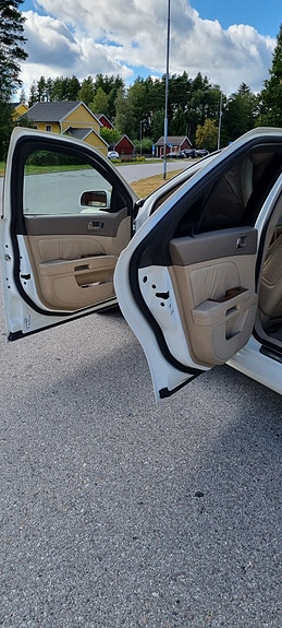 Cadillac STS 12 of 17