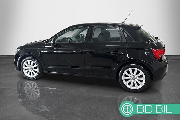 Audi A1 4 of 5
