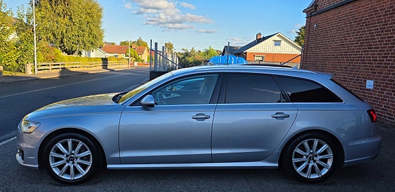 Audi A6 2 of 19