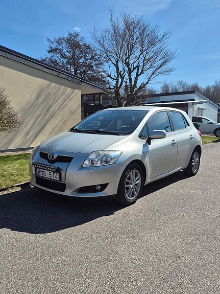 Brukt Toyota Auris 1.6 VVT-i