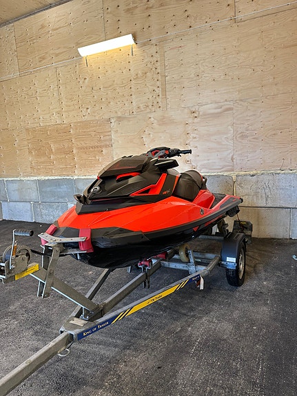 Seadoo RXP-X 300 RS 2 of 4